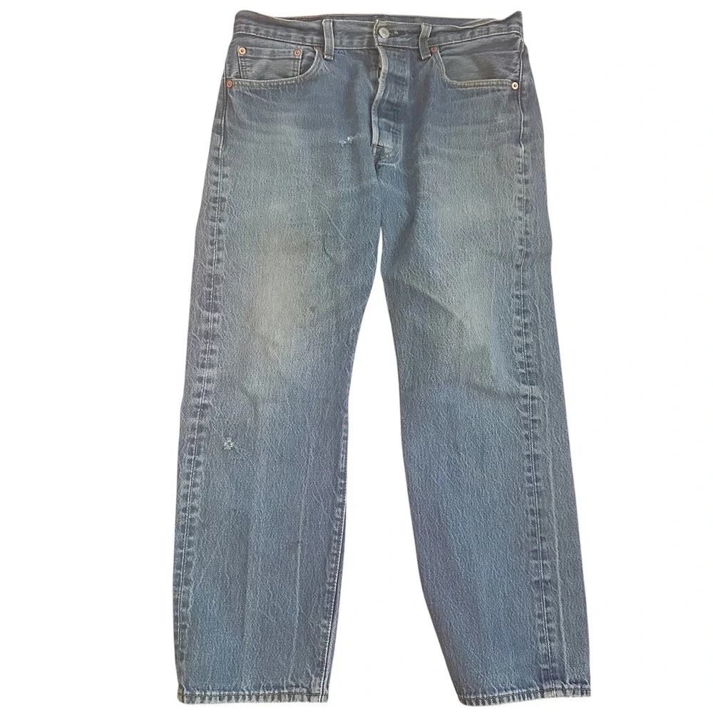 Levi's 501 Original Fit Mens 33x30 Blue Medium Wash Distressed Straight Jeans